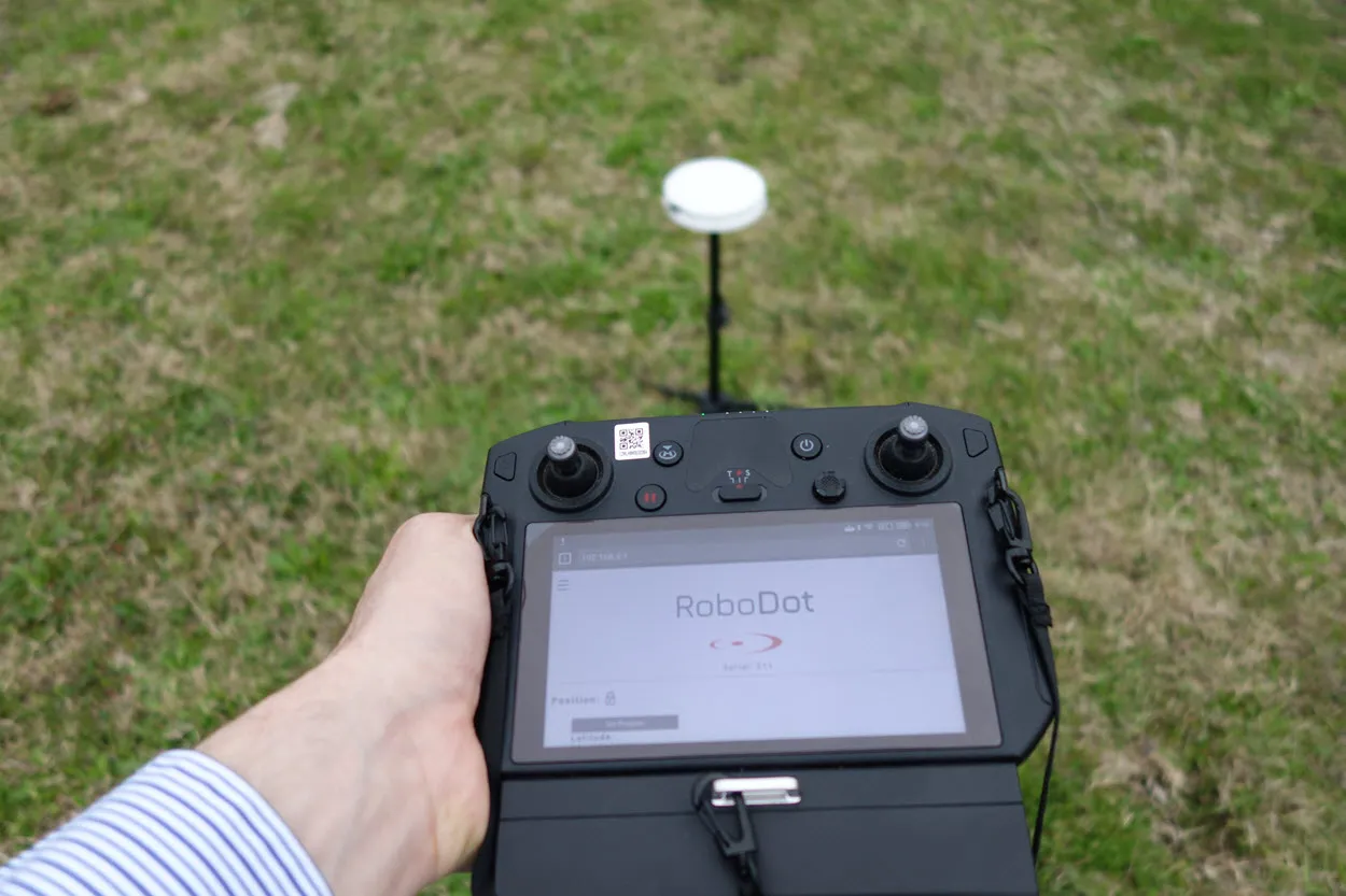 RoboDot with DJI M300 Controller